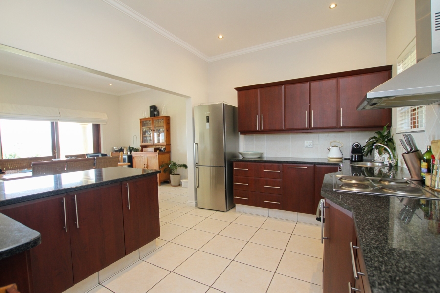 3 Bedroom Property for Sale in The Hill Western Cape